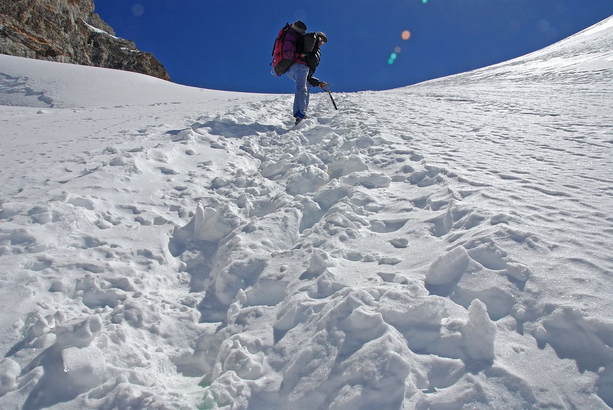 Rolwaling 07 10 Climbing Sherpa Palden Cutting Steps On Steep Snow On Climb To Tashi Lapcha Pass
